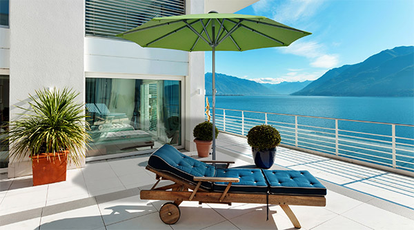 Ihre Raumwahl ist der Balkon? Wir haben die passenden Sonnenschirme für heisse Sommertage.